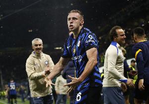 共和報(bào)：薩里夢(mèng)想為拉齊奧簽下弗拉泰西，但交易難度很大