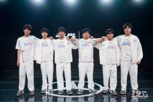 爆料人談競(jìng)拍：只有兩支隊(duì)伍積分突破60分 BLG80多 TES60多