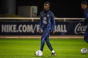 記者：卡馬文加腿筋不適，能否出戰(zhàn)烏克蘭存疑