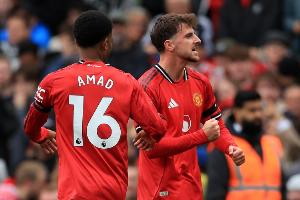 熱刺此前被罰7.5萬磅！一球迷涉嫌對芒特進行言語辱罵被捕