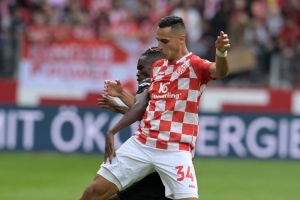 TA：埃爾加齊打贏了與美因茨的官司，此前他因支持巴勒斯坦遭解雇