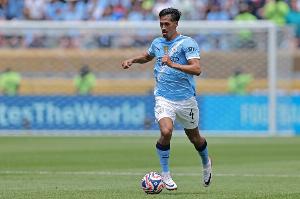 賴因德斯：曼城陣容里人人都能當首發(fā)，在這踢球就是可能坐替補席