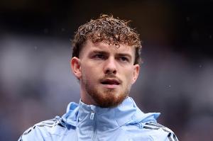 買斷費3000萬！TA：埃利奧特在維拉處境不佳，若踢滿10場必須買斷