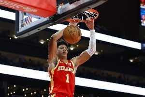 杰倫約今日30分7斷三雙多難？歷史僅7人 上次16年前 神將蓋帽上雙