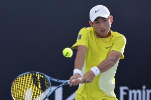 僅用時(shí)44分鐘！商竣程2-0陳世杰，晉級(jí)全運(yùn)會(huì)網(wǎng)球男單次輪