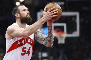 表現(xiàn)很不錯(cuò)！馬穆凱拉什維利替補(bǔ)17分鐘 5中4貢獻(xiàn)13分5板