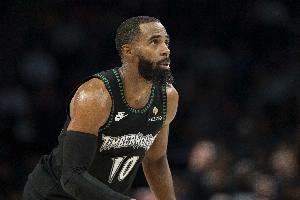 康利：我們確實重視NBA杯想要贏下它 場地有點偏綠