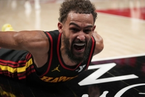 解說：老鷹在特雷·楊缺席后狀態(tài)非常出色 可以用楊進(jìn)行中期補強(qiáng)