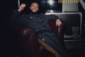 曼聯(lián)官方祝馬茲拉維28歲生日快樂，球員加盟以來出戰(zhàn)62場3助