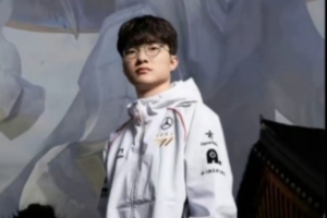 Faker今日進(jìn)行直播：讓粉絲選出他的S15冠軍皮膚