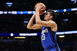 獲勝功臣！席爾瓦首發(fā)32分鐘 14中8&三分9中5砍下22分9板