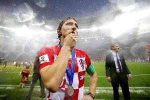 魔笛悠揚(yáng)！40歲莫德里奇將迎第5屆世界杯，曾連獲亞軍+金球+季軍