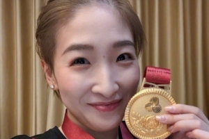 劉詩雯社媒：很榮幸與林高遠(yuǎn)拼下混雙金牌，我的全運(yùn)之旅完美收官