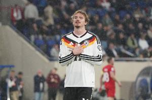 球迷熱議沃爾特馬德：克洛澤之后最佳9號 這就是伊薩克的替代者？