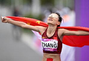 全運會女子馬拉松決賽：張德順成功衛(wèi)冕 成為國內(nèi)第一人