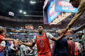 懂得感恩！奎因：感謝鵜鶘球迷 這是我的第二故鄉(xiāng) 我愿傾其所有