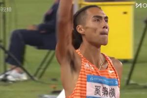 第5追到第1！全運(yùn)會男子800米決賽：浙江隊奚梟橫破全國紀(jì)錄奪冠