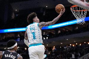 今日黃蜂對(duì)陣?yán)做?三球&麥克尼利等5人缺戰(zhàn) KJ·辛普森大概率出戰(zhàn)