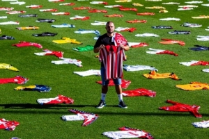 純粹的熱愛！摩納哥球迷收藏俱樂部球衣多達1146件創(chuàng)紀錄