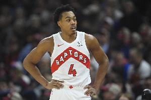 已經(jīng)領(lǐng)先25分！西亞卡姆突破造巴恩斯犯規(guī) 猛龍?zhí)魬?zhàn)失敗