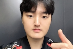 豆瓣網(wǎng)友爆料：T1疑似在世界賽期間接觸過(guò)Peyz，考慮T1.Peyz