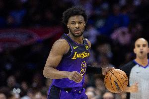 假首發(fā)？布朗尼前7分鐘7大數(shù)據(jù)掛0 垃圾時(shí)間1板1助1斷