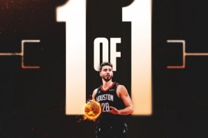 火箭官方：申京昨日砍至少25分10板9助3斷3帽&進4+三分 歷史首人