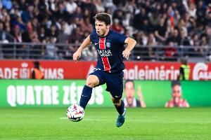 頂級(jí)！21歲內(nèi)維斯本賽季已貢獻(xiàn)10球1助，身價(jià)9000萬(wàn)合同至2029