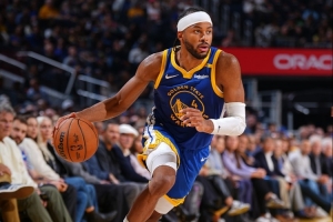 單節(jié)轟中至少7記三分！穆迪成勇士隊史繼庫里、克萊后第三人