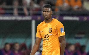 科曼：我們本想把所有球員都留在隊內(nèi)，但俱樂部決定召回鄧弗里斯