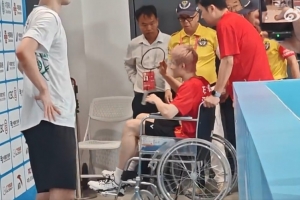 祝早日康復(fù)！石宇奇社媒：只想說八個(gè)字__，__！請大家放心！