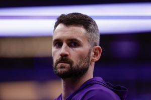 樂福：16年總決賽很艱難 G7最后對庫里的防守是我生涯的重要時(shí)刻