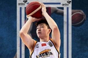 西丁聯(lián)賽首秀！遼寧小將張峻豪替補(bǔ)登場(chǎng)15分41秒 得到10分1助