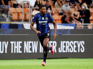 記者：鄧弗里斯可能因傷缺席米蘭德比，奧古斯托有望替代出戰(zhàn)