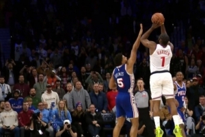 為什么哈登絕平三分沒吹犯規(guī)？主裁：裁判認定格萊姆斯為合法干擾