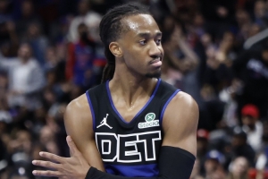 近三場場均20.3分7.7助！活塞主帥：我能明顯感受到詹金斯的自信