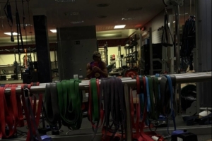 亞馬爾更新社媒，曬自己在健身房鍛煉照片