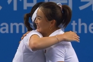 王欣瑜/袁悅逆轉(zhuǎn)晉級全運會網(wǎng)球女雙決賽，將戰(zhàn)王雅繁/蔣欣玗