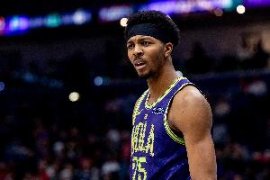 挑大梁！墨菲半場6中4貢獻13分4板 三分3中3