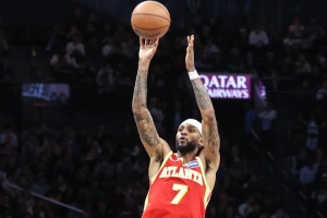 沒準星！亞歷山大-沃克20投9中得24分3板3助 三分一頓出手鐵了8個