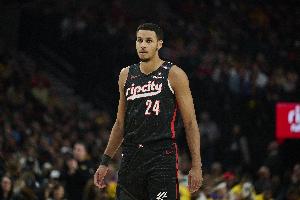 開拓者VS太陽首發(fā)：霍勒迪缺陣克里斯·穆雷提上首發(fā) 搭檔克林根