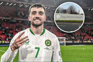 迎接英雄凱旋！愛爾蘭都柏林機場打趣：我們改名叫“帕洛特機場”