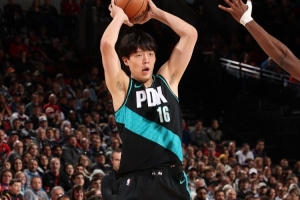 高倍鏡認(rèn)證！斯普利特：楊瀚森有鄧肯的影子 他得加練一些三分