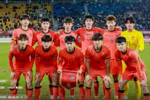 哥倆好！王鈺棟評論蒯紀(jì)聞社媒:真帥兄弟；后者回復(fù):你不在太孤單