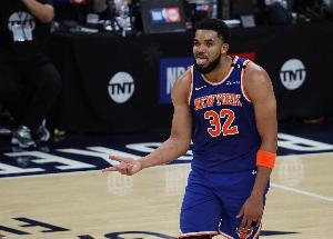 歷史首支！尼克斯三分打鐵30+次&罰丟15+罰球 仍在常規(guī)時(shí)間贏球