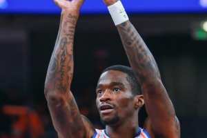 成色如何？廣東男籃新賽季4外援：麥考爾&奎因&薩林杰&薩姆納