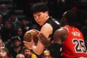 目光堅(jiān)毅！對(duì)抗有力！開拓者官方曬楊瀚森背打慢動(dòng)作技術(shù)細(xì)節(jié)