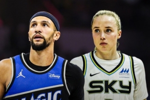 現(xiàn)在是單身！薩格斯直播中透露已經(jīng)和WNBA球員海莉·范麗絲分手