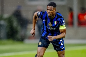 米體：鄧弗里斯可能因傷錯(cuò)過米蘭德比 澤林斯基有望復(fù)出首發(fā)