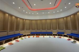 2天后戰(zhàn)畢巴！阿斯：諾坎普主隊更衣室還沒裝修好 巴薩已要求趕工